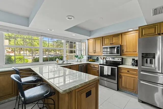 5 of 25 - 8104 Oakton Court #4b, Lake Clarke Shores, FL