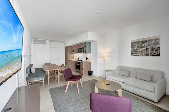 3 of 27 - 159 Ne 6th Street #3916, Miami, FL