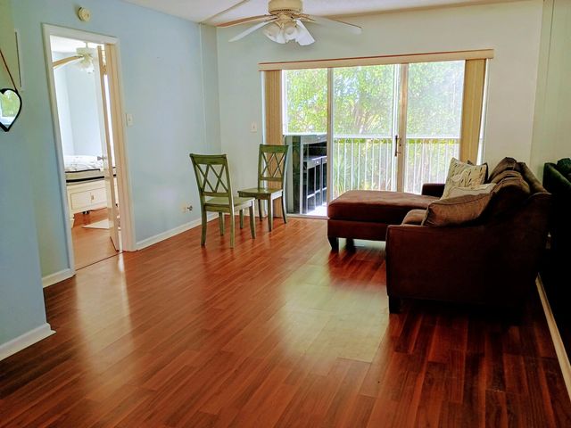 3 of 22 - 1810 New Palm Way #215, Boynton Beach, FL