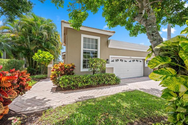 2 of 49 - 4706 Carlton Golf Drive, Lake Worth, FL