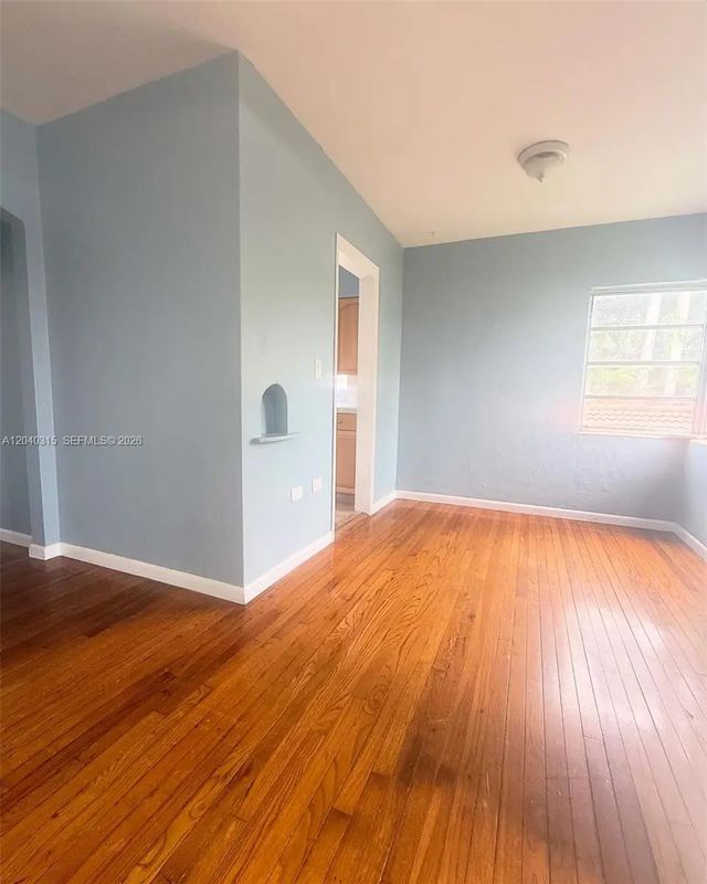 2 of 10 - 1730 Marseille Drive, Miami Beach, FL