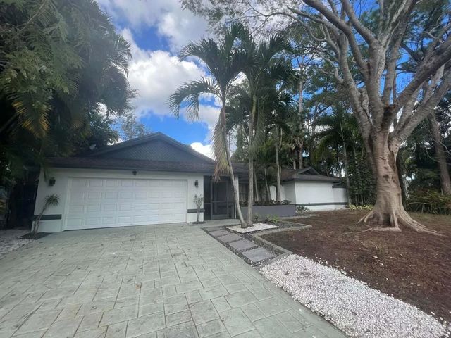 13590 Exotica Lane, Wellington