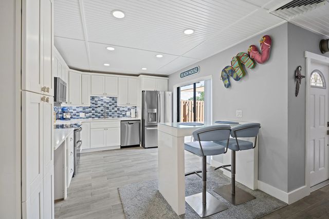 2 of 33 - 6163 Se Riverboat Drive #1018, Stuart, FL