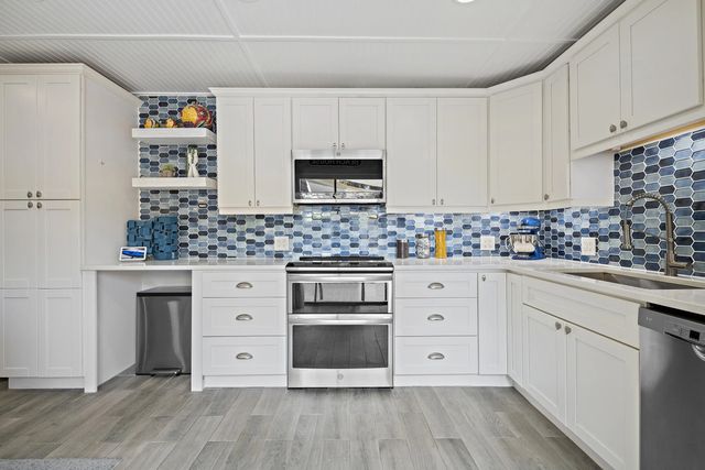 3 of 33 - 6163 Se Riverboat Drive #1018, Stuart, FL