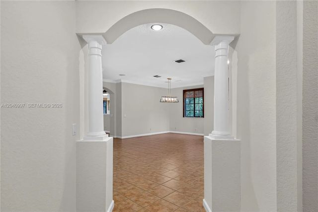 5 of 44 - 2767 Kinsington Circle #8-4, Weston, FL