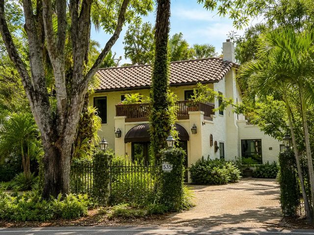 3 of 26 - 535 N Victoria Park Road, Fort Lauderdale, FL