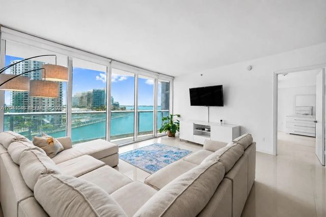 5 of 67 - 495 Brickell Avenue #bay807, Miami, FL