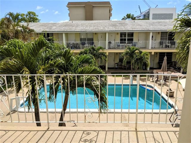 2 of 10 - 1012 Se 15th Street #102, Fort Lauderdale, FL