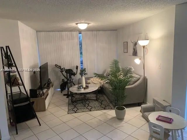 2 of 7 - 7035 Nw 186th Street #d310, Hialeah, FL