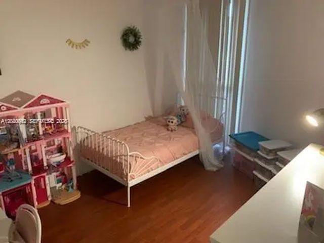 5 of 7 - 7035 Nw 186th Street #d310, Hialeah, FL
