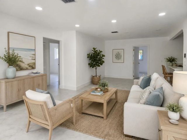 2 of 36 - 401 Se 1st Avenue, Pompano Beach, FL