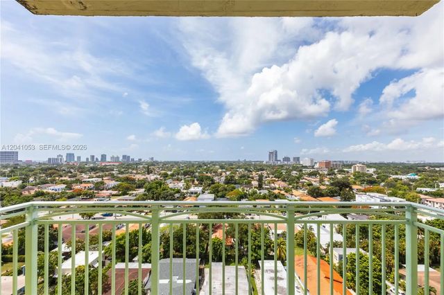 3500 Coral Way #ph 109 / 1509, Miami