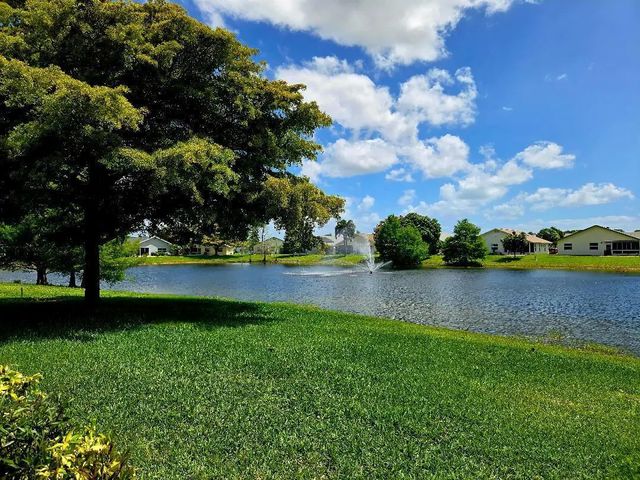 4 of 45 - 5415 Crystal Anne Drive, West Palm Beach, FL