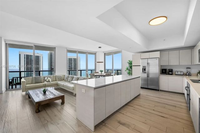 2600 E Hallandale Beach Boulevard #t3001, Hallandale Beach
