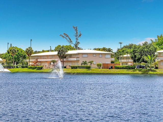 2 of 19 - 1050 Sw 11th Street #l2, Hallandale Beach, FL