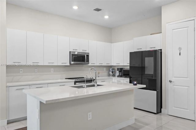 5 of 52 - 17384 Sw 41st Street, Miramar, FL
