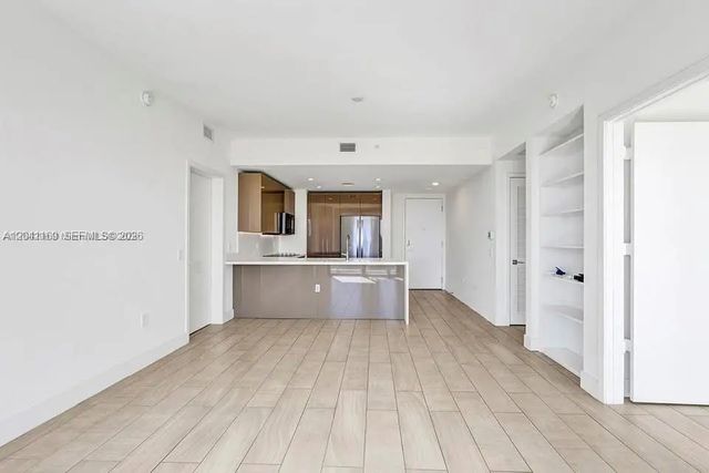3 of 25 - 2000 S Metropica Way #907, Sunrise, FL