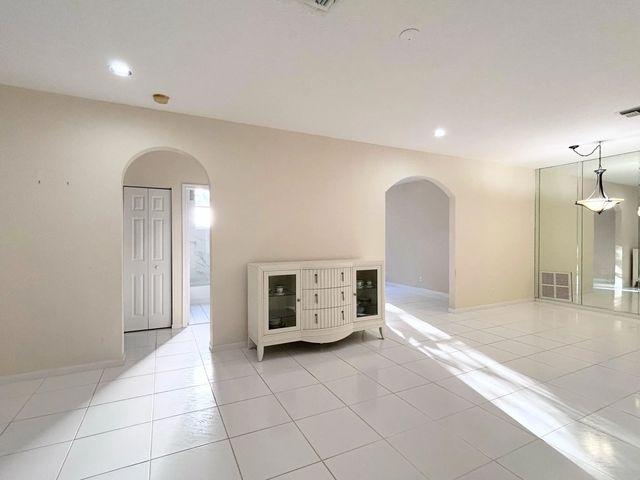4 of 27 - 7910 Laina Lane #2, Boynton Beach, FL