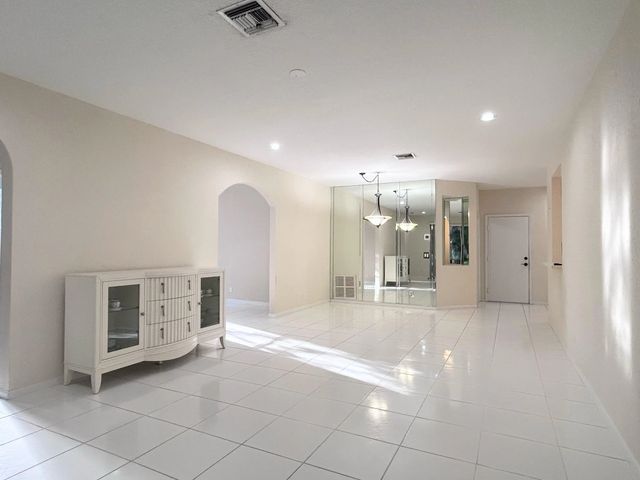 5 of 27 - 7910 Laina Lane #2, Boynton Beach, FL