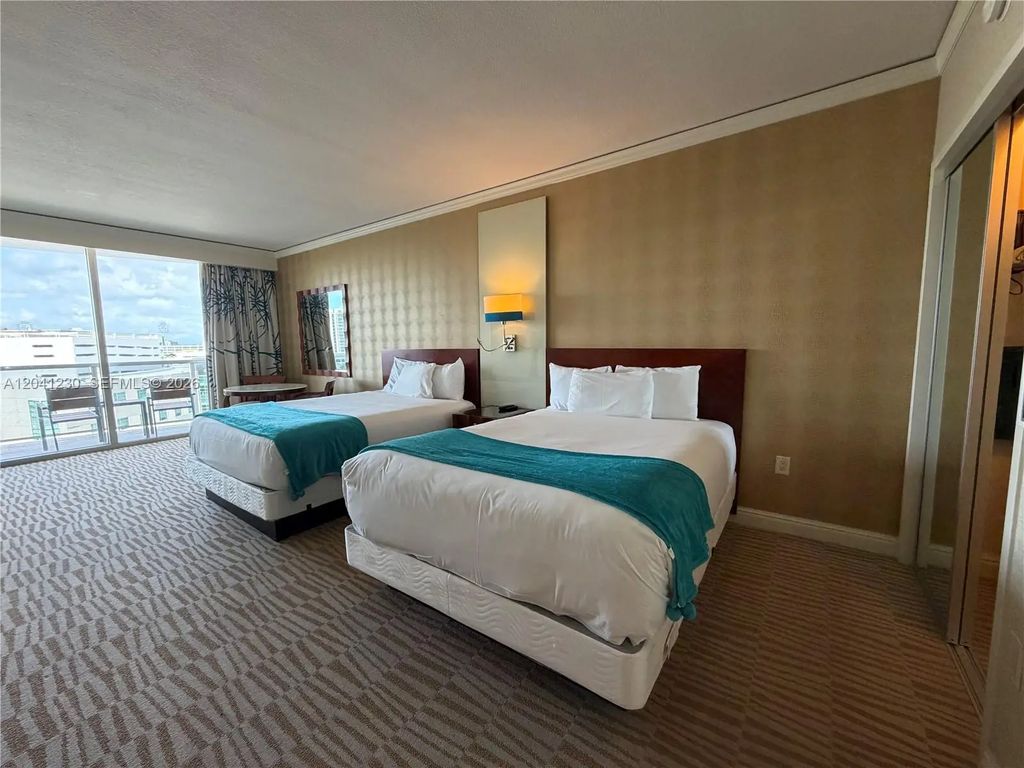 18001 Collins Avenue #618, Sunny Isles Beach