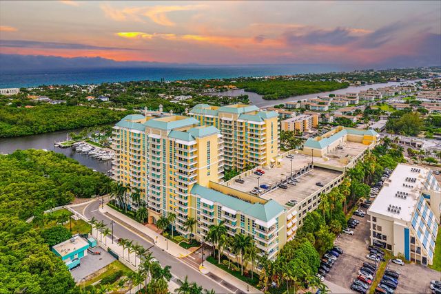 625 Casa Loma Boulevard #1408, Boynton Beach