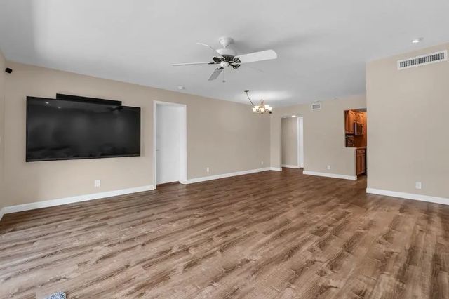 5 of 30 - 4140 N Ocean Drive #101e, Lauderdale-By-The-Sea, FL