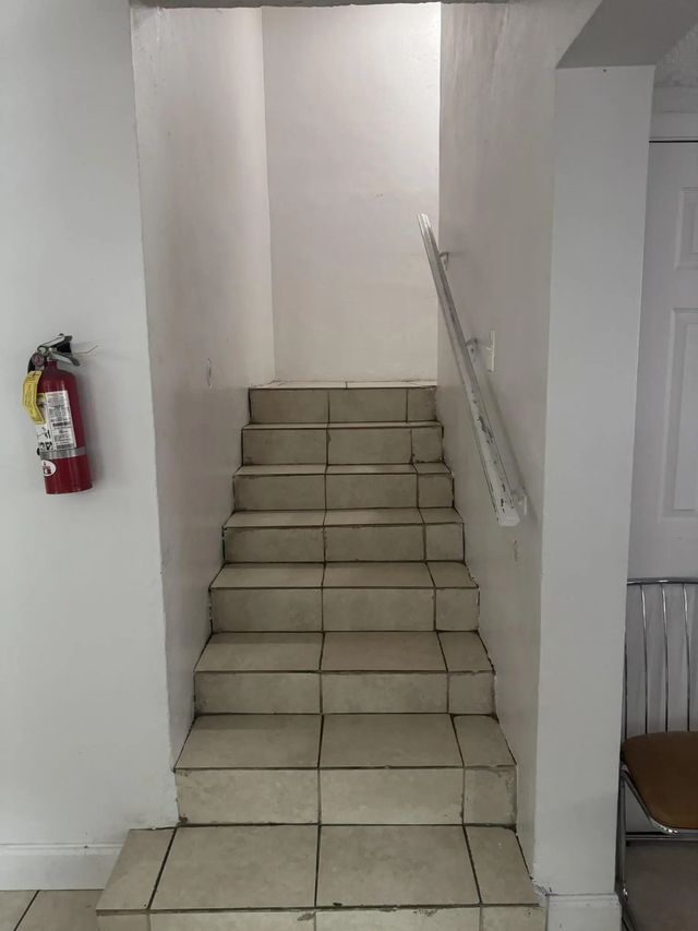 4 of 4 - 910 N F Street, Lake Worth Beach, FL