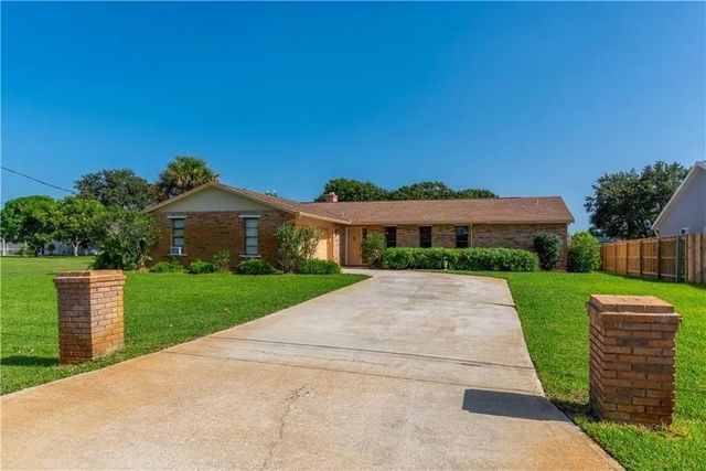 1531 Se Portillo Road, Port St. Lucie