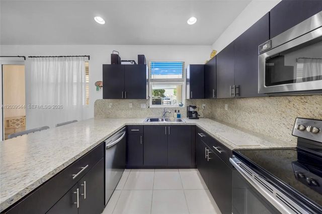 3 of 35 - 24637 Sw 117th Avenue, Homestead, FL