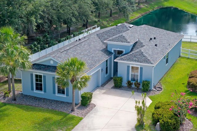 7005 56th Terrace E, Palmetto