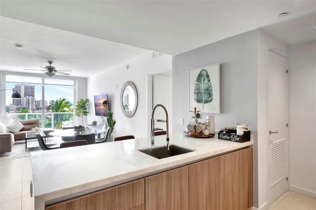 401 N Birch Road #504, Fort Lauderdale