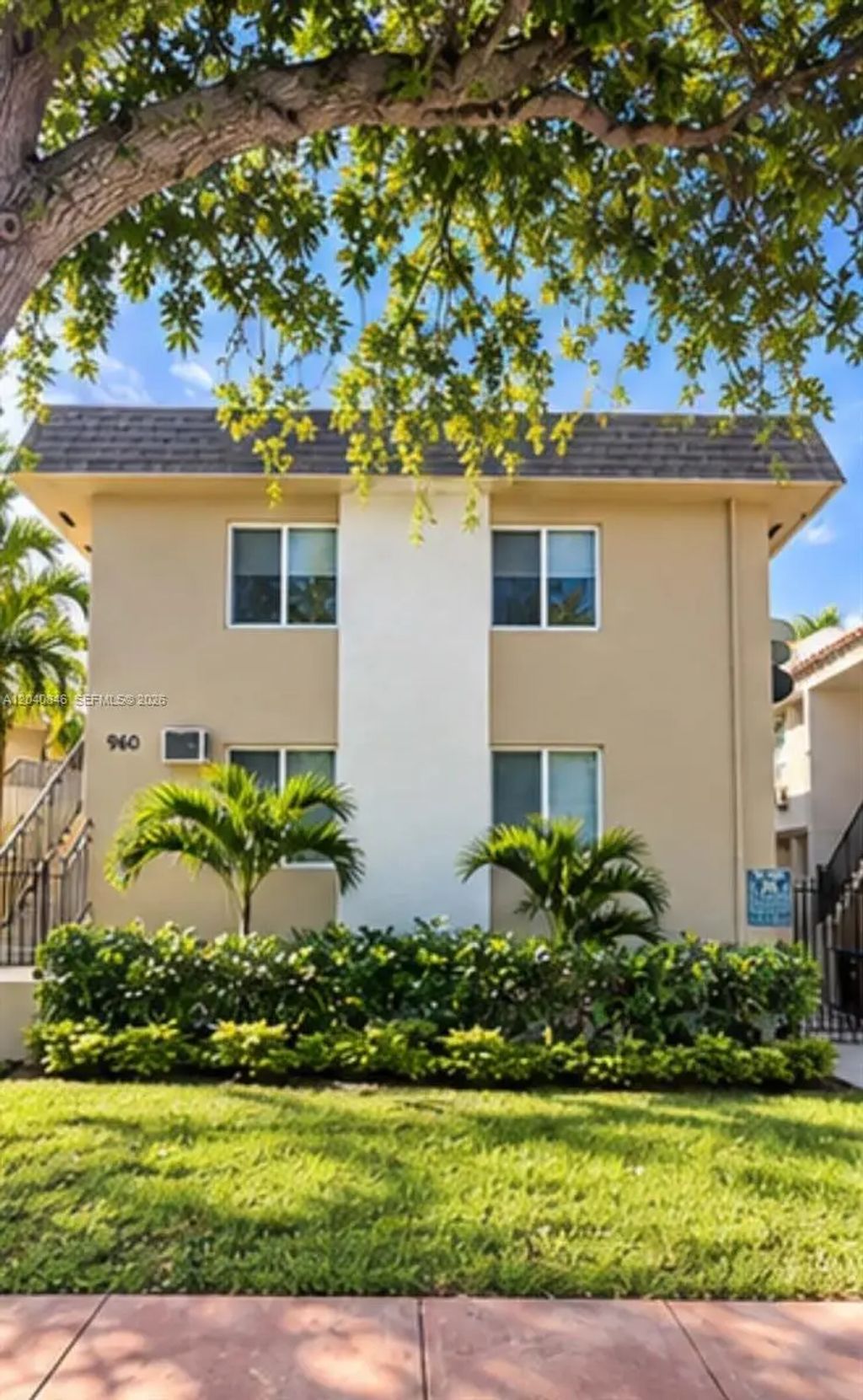 960 Biarritz Drive #2, Miami Beach