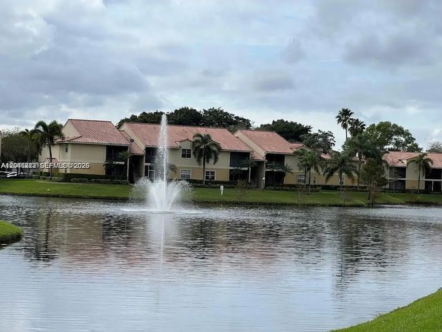 1227 Sw 46th Avenue #304, Pompano Beach