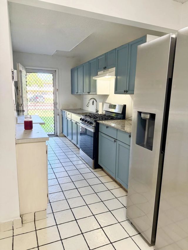 5 of 26 - 20330 Ne 2nd Avenue #d-5, Miami Gardens, FL