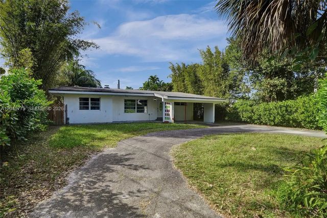 4 of 31 - 18500 Ne 23rd Court, Miami, FL