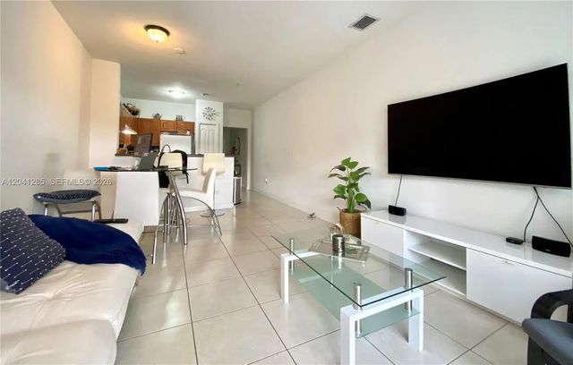 3 of 14 - 7250 Nw 177th Street #200-16, Hialeah, FL