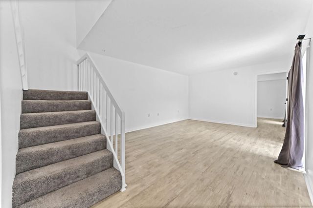 3 of 29 - 2523 25th Lane, Palm Beach Gardens, FL