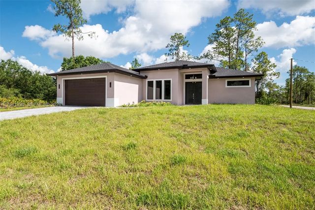 2 of 48 - 3207 E 10th Street, Lehigh Acres, FL