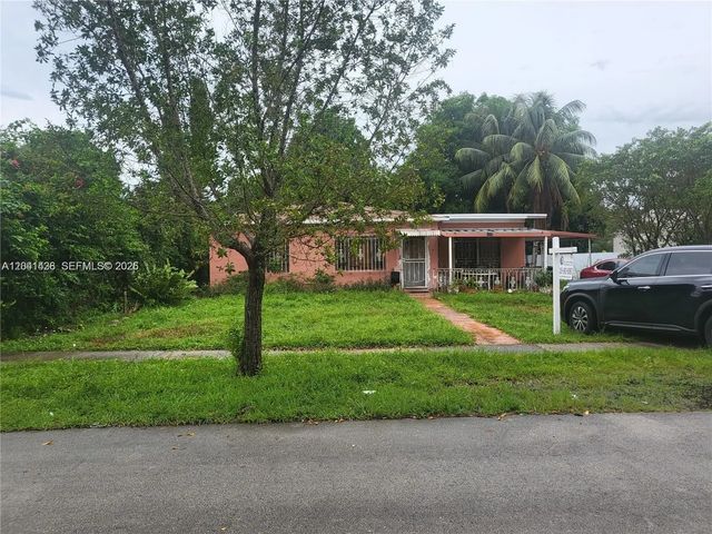 1310 Ne 130th Street, North Miami