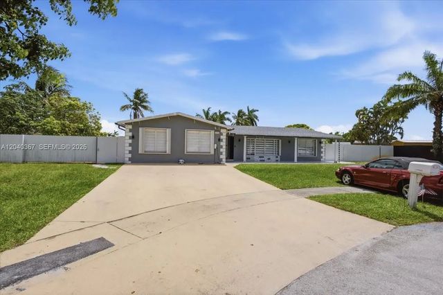 3 of 58 - 10450 Nw 19th Street, Pembroke Pines, FL