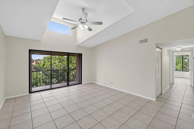 4 of 27 - 627 Sea Pine Way #a3, Greenacres, FL