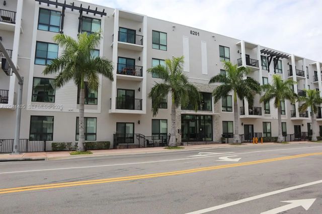 8201 Nw 41st Street #d-402, Doral
