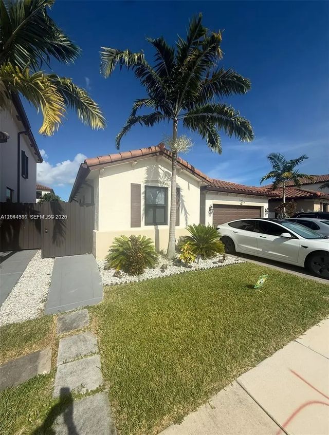 2 of 18 - 23669 Sw 116 Court, Homestead, FL