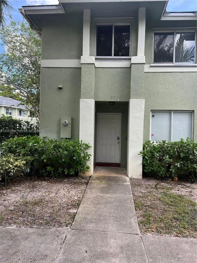 3 of 35 - 183 Hidden Ct Road #f-33, Hollywood, FL