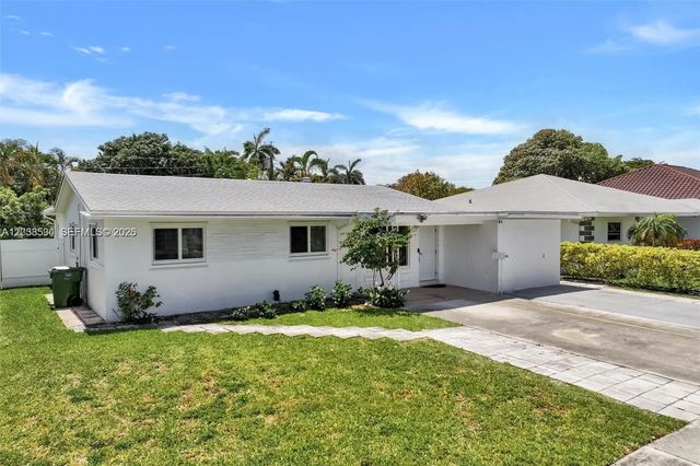 2 of 57 - 814 Ne 4th Street, Hallandale Beach, FL