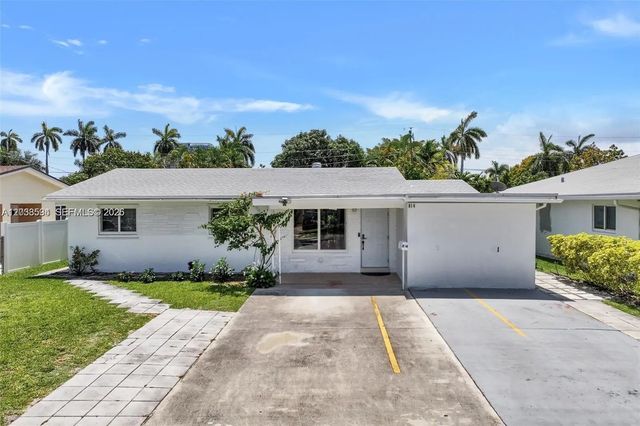 3 of 57 - 814 Ne 4th Street, Hallandale Beach, FL