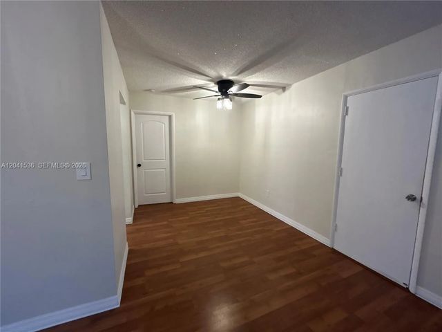 4 of 14 - 1717 Rodman Street #18, Hollywood, FL