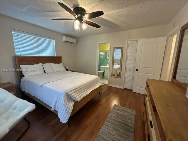 5 of 14 - 1717 Rodman Street #18, Hollywood, FL