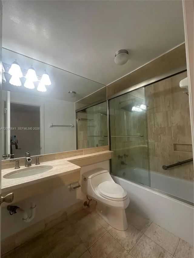 5 of 13 - 700 Biltmore Way #408, Coral Gables, FL
