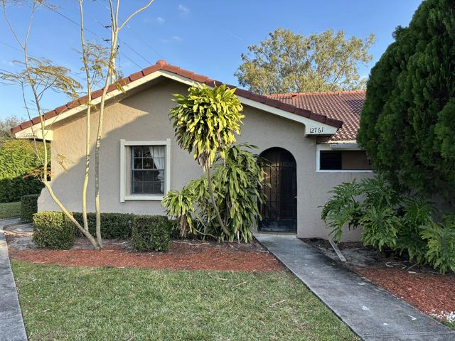 12761 Westhampton Circle, Wellington